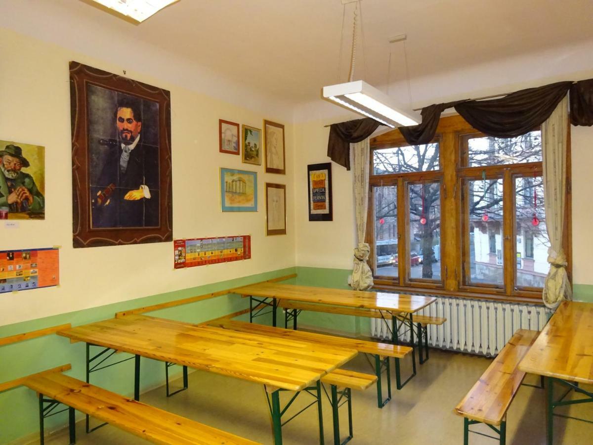 Hummel Hostel - Historische Stadtvilla Mit Garten Weimar (Thuringia) Exterior foto